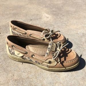 Sperry Top Sider leopard sequin print womens sz 6